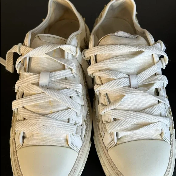 AMIRI Cream Sneakers with Silver Stars - Picture 7 of 10